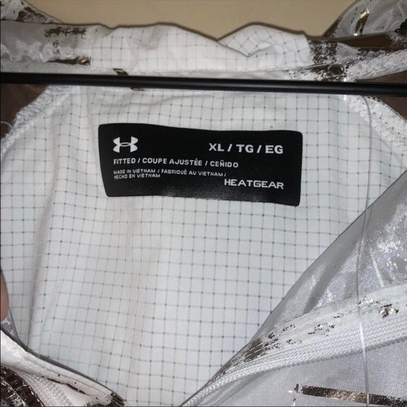 NWT Under Armour Perpetual Windbreaker - Picture 5 of 6